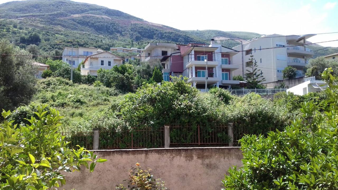 Vila Kristal Vlora Εξωτερικό φωτογραφία